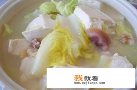 如何做出美味的猪肉白菜炖粉条？