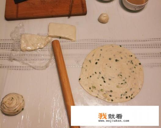 千层葱油饼怎么做？