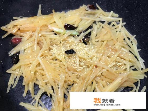 干煸土豆丝为什么不脆，干煸土豆丝怎么做才不会软？