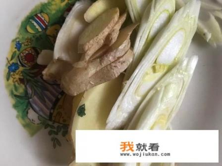 鸡肉太硬怎么煮烂？