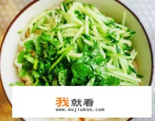 麻酱凉面蒜汁水怎么调啊？