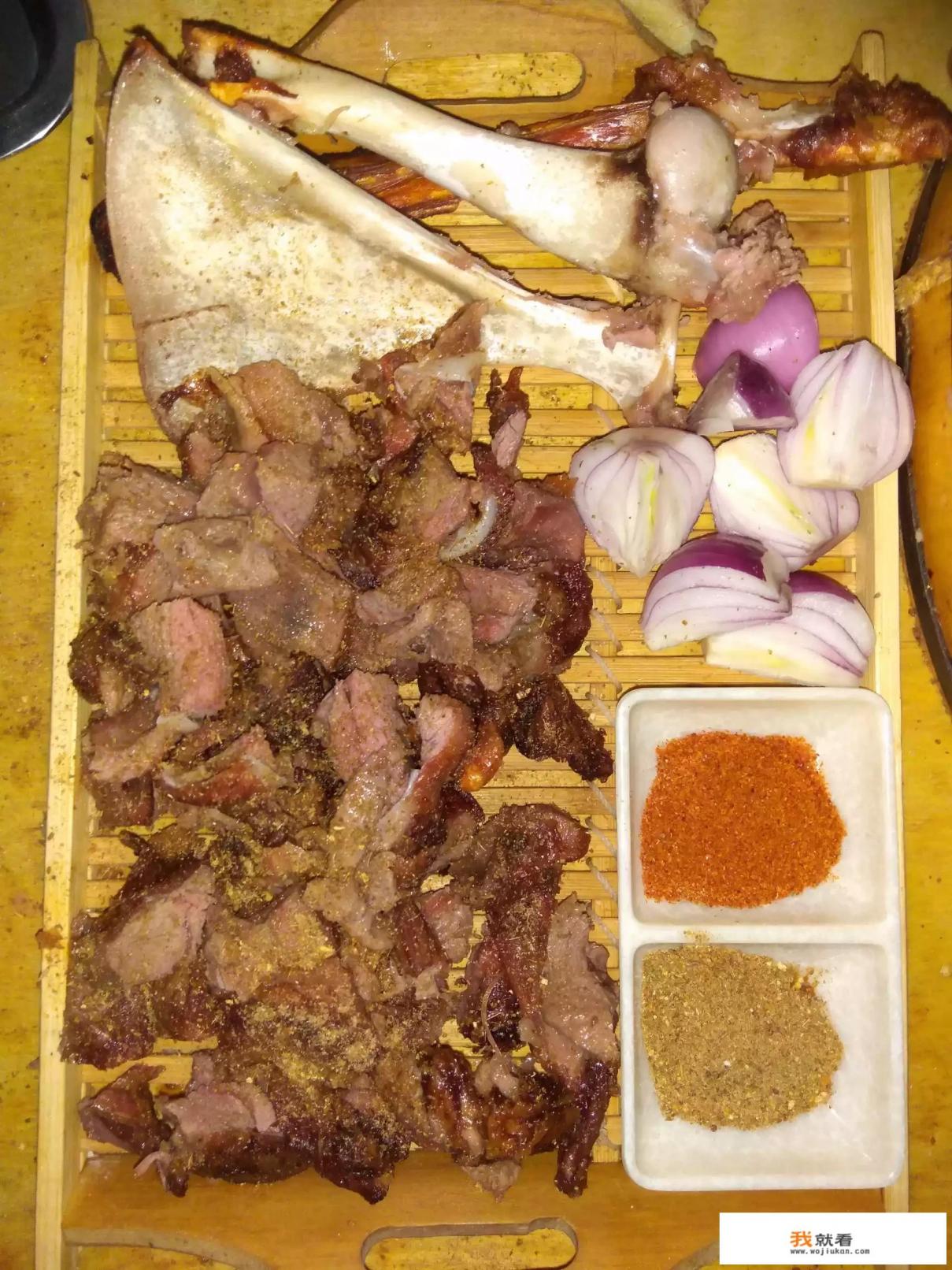 怎么样烤出来的羊肉串才好吃？