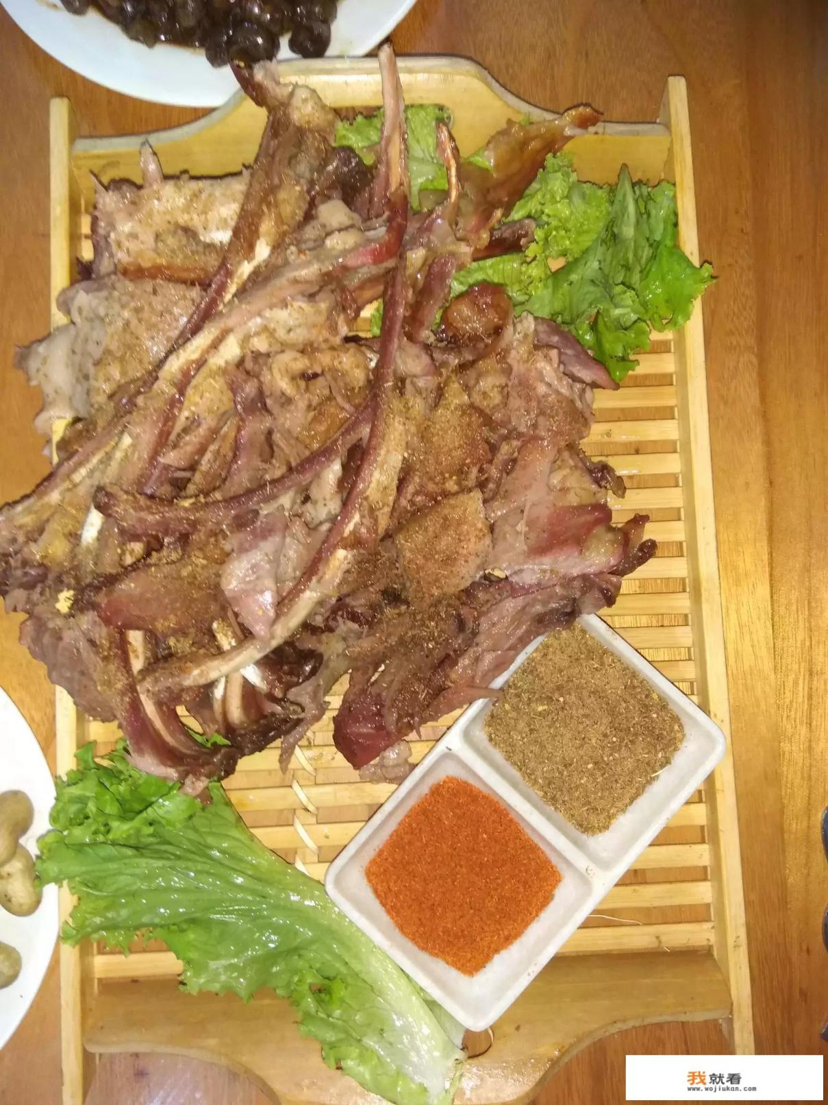 怎么样烤出来的羊肉串才好吃？