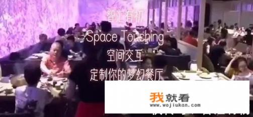 一本女主快穿小说，其中有一个是全息电竞的，原剧情是一个女生捡到了一块可以提升自己在全息游戏的技术？