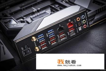沉迷氪金网游手游的人反而为它们叫好，他们为什么意识不到这些氪金网游手游是在浪费他们的钱财和时间？