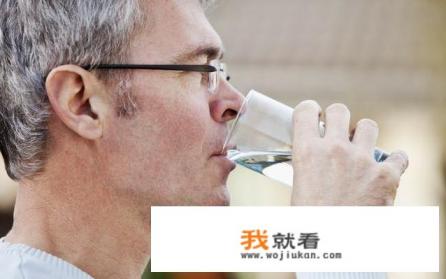 吃小苏打片能帮助降尿酸吗？