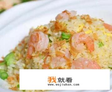 鸡蛋炒米饭最好吃的做法? 鸡蛋炒米饭最好吃的做法?