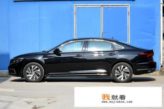 宝马新3系发布价格，目前只有184马力的325i和325Li，这个价格您觉得怎么样？