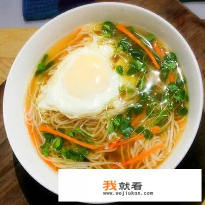 打算做夜宵，有哪些值得推荐的夜宵美食？