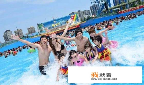 北京欢乐水魔方要自带游泳圈吗？
