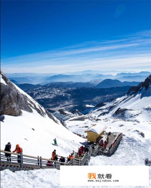 到丽江想游玩玉龙雪山、束河古镇、泸沽湖这三个地方，然后想去大理洱海，有什么好的攻略？