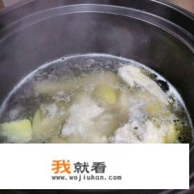 香菇鸡汤怎么炖好喝又营养孩子喝？