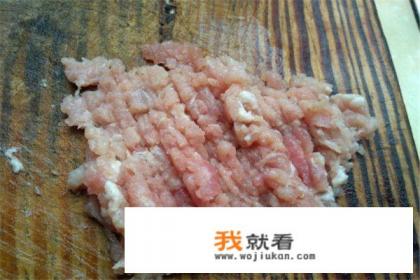 青菜萝卜瘦肉粥怎么做？