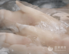 冷冻猪蹄做法? 冷冻猪蹄做法?