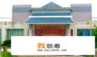 潜江到武汉中间有什么景点？