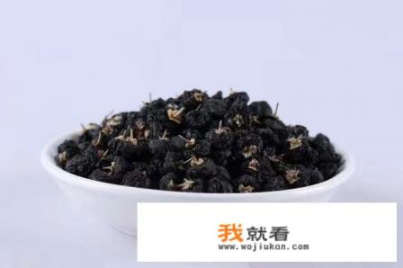 黑枸杞泡水正确方法是什么？