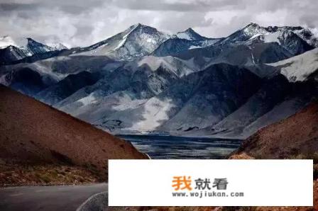 西藏自驾游最好的路线有哪些？中途遇上搭便车的美女应该欢迎吗？