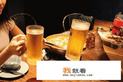 创业如何选择精酿啤酒加盟和自创品牌？