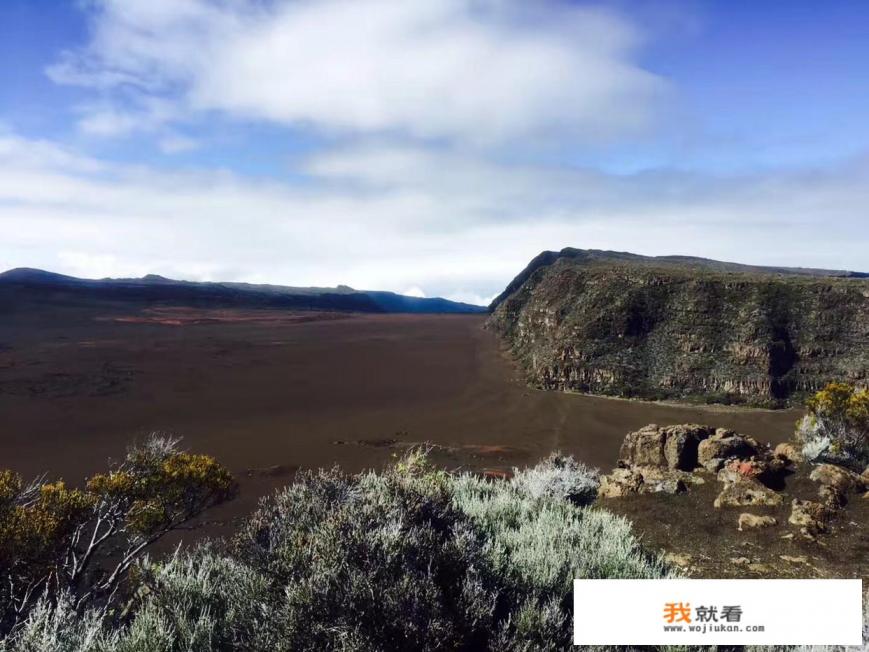 法国留尼旺（LAREUNION）与974有什么关系，974代表什么？
