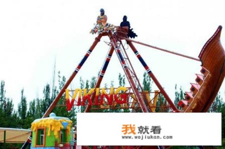 大同方特欢乐世界和云冈石窟距离远么？