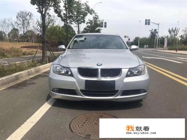 华晨宝马320li黑色落地多少钱？