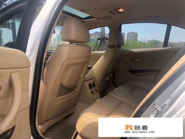 华晨宝马320li黑色落地多少钱？