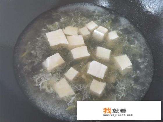 豆腐猪血汤的做法是怎样的？