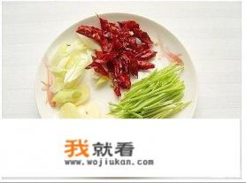 如何用电磁炉炒酸辣土豆丝能好吃啊?把做法步骤写下来.谢谢了？