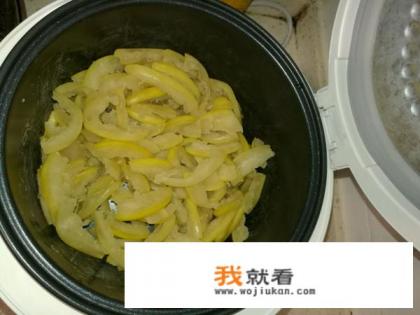 柚子皮晒干了可以拿来做什么？