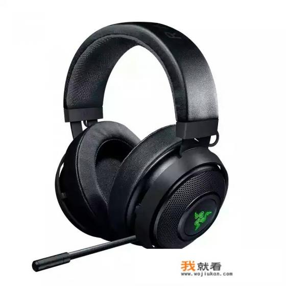 我想买个耳机和鼠标，预算一千二，玩吃鸡，求大佬推荐？