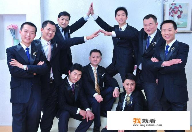 权利的游戏中，演无垢者领导的灰虫子演员的名字和其他信息？
