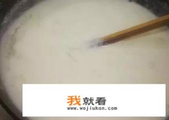 蒸蛋羹里可以放牛奶吗？