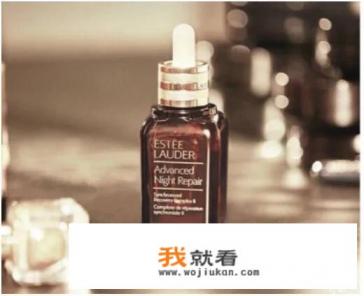 25岁用精华液选大牌好还是用国产好？