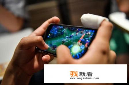 谁收购了林奇的游戏公司？