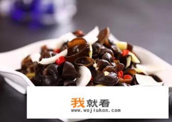 泡了3天的黑木耳有毒吗？还能吃吗？