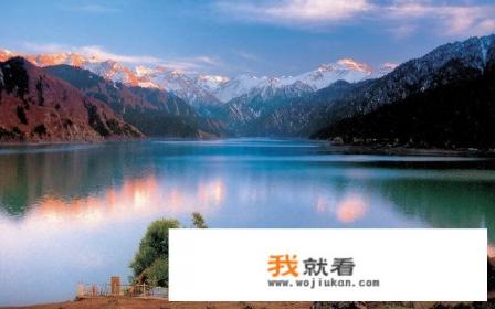 天池海拔多少米？