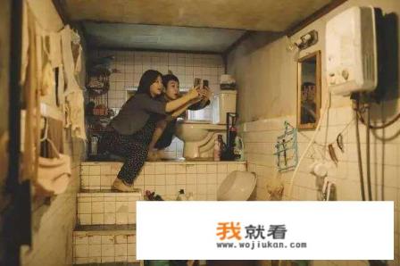 一颗星球全是虫子的电影叫什么？