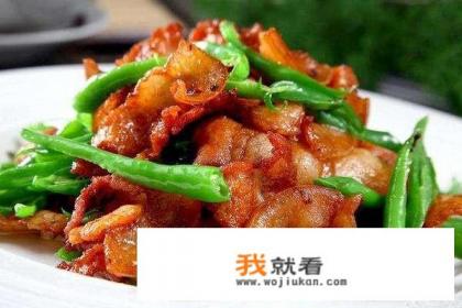 炒肉片怎么样好吃，是先放葱姜蒜，还是先炒肉呢，如何炒的香？