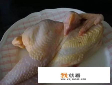 白斩鸡水里要煮多久？