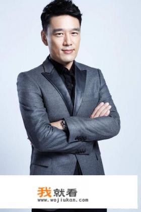 电视剧《小爸爸》里演夏天的小孩是谁？