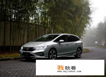 10万落地本田自动挡四缸轿车？