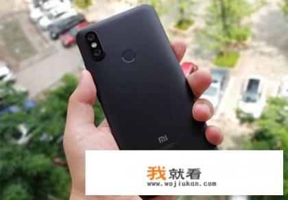 中年女性手机性价比很高的几款？