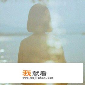 主角是靳深和于琴琴的重生小说名字？
