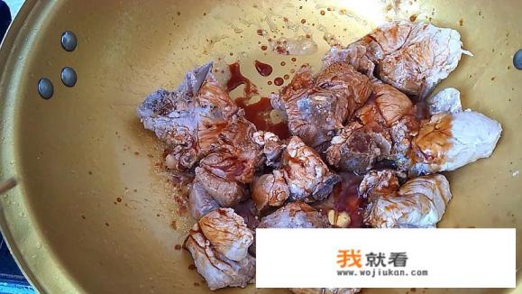 电饭煲排骨饭的做法? 电饭煲排骨饭的做法?