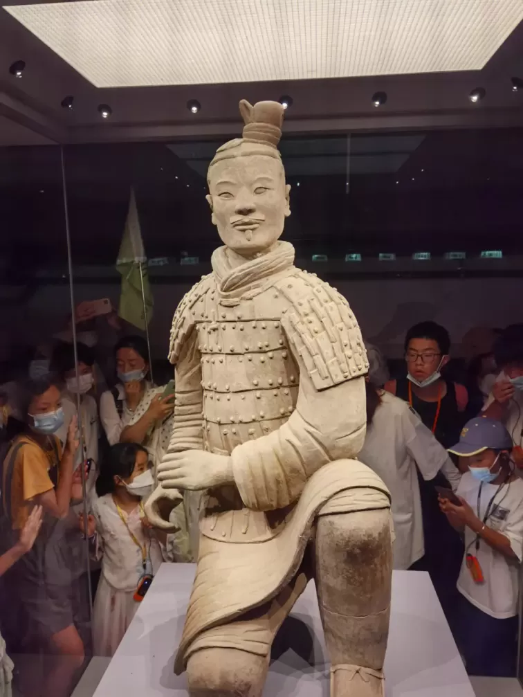 西安咸阳机场下飞机旅游攻略? 西安咸阳机场下飞机旅游攻略?