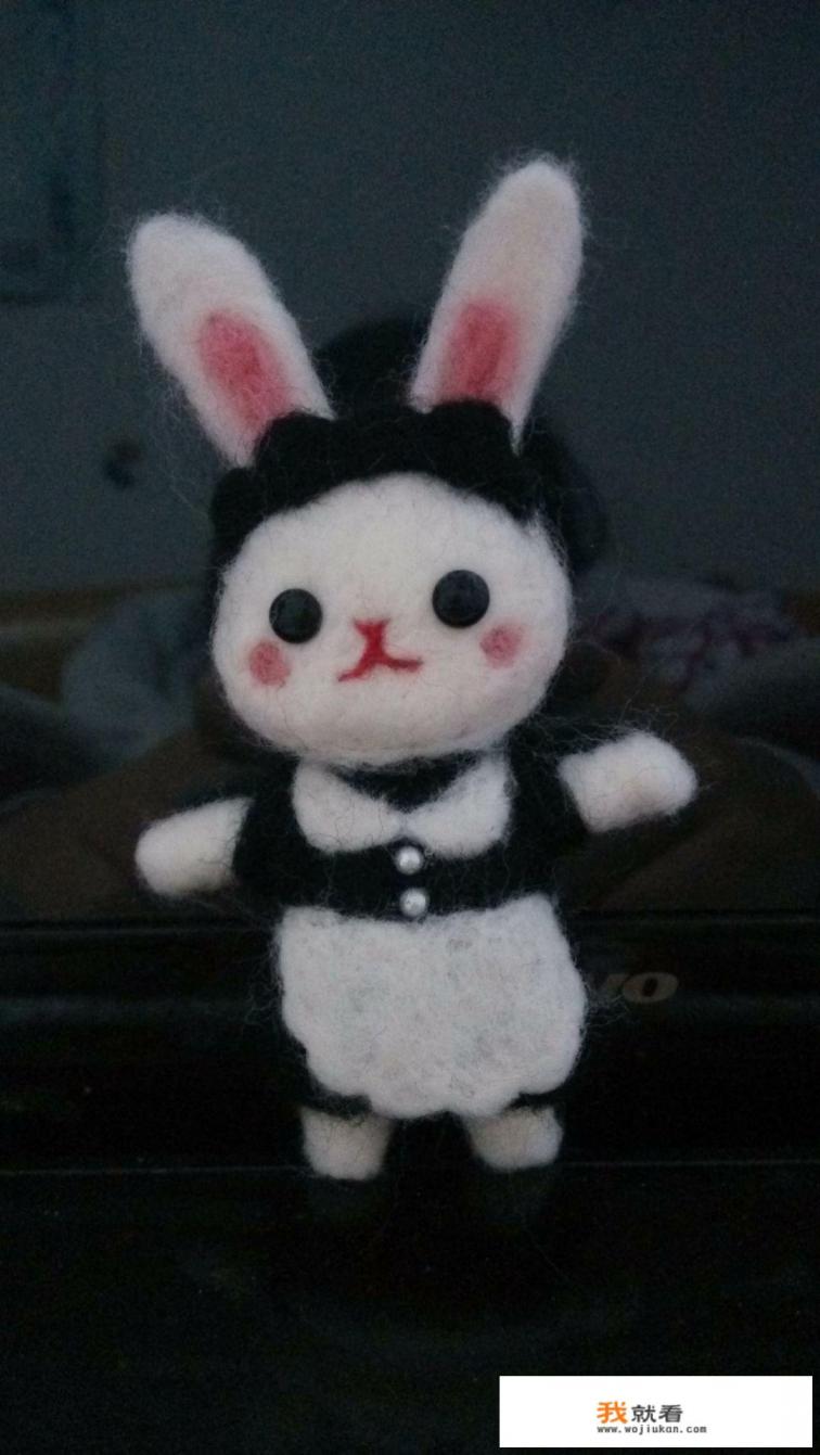 有哪些简单的自制手工艺啊,比如陶,超轻粘土,自制饰品之类的? 有哪些简单的自制手工艺啊,比如陶,超轻粘土,自制饰品之类的?