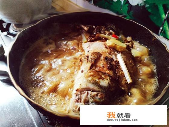 怎样煎咸鱼不粘锅不掉皮？