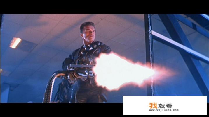 电影和游戏里面单兵加特林机枪,在实战中有价值吗? 电影和游戏里面单兵加特林机枪,在实战中有价值吗?