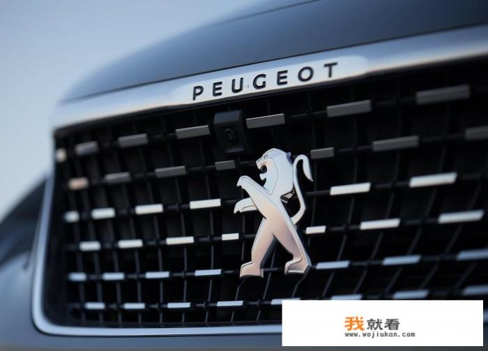 有个fl标志那个衣服是什么牌子? 有个fl标志那个衣服是什么牌子?