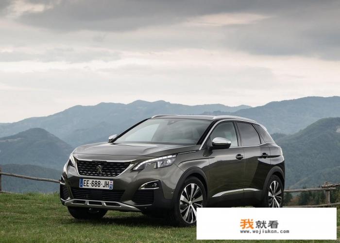 有个fl标志那个衣服是什么牌子? 有个fl标志那个衣服是什么牌子?